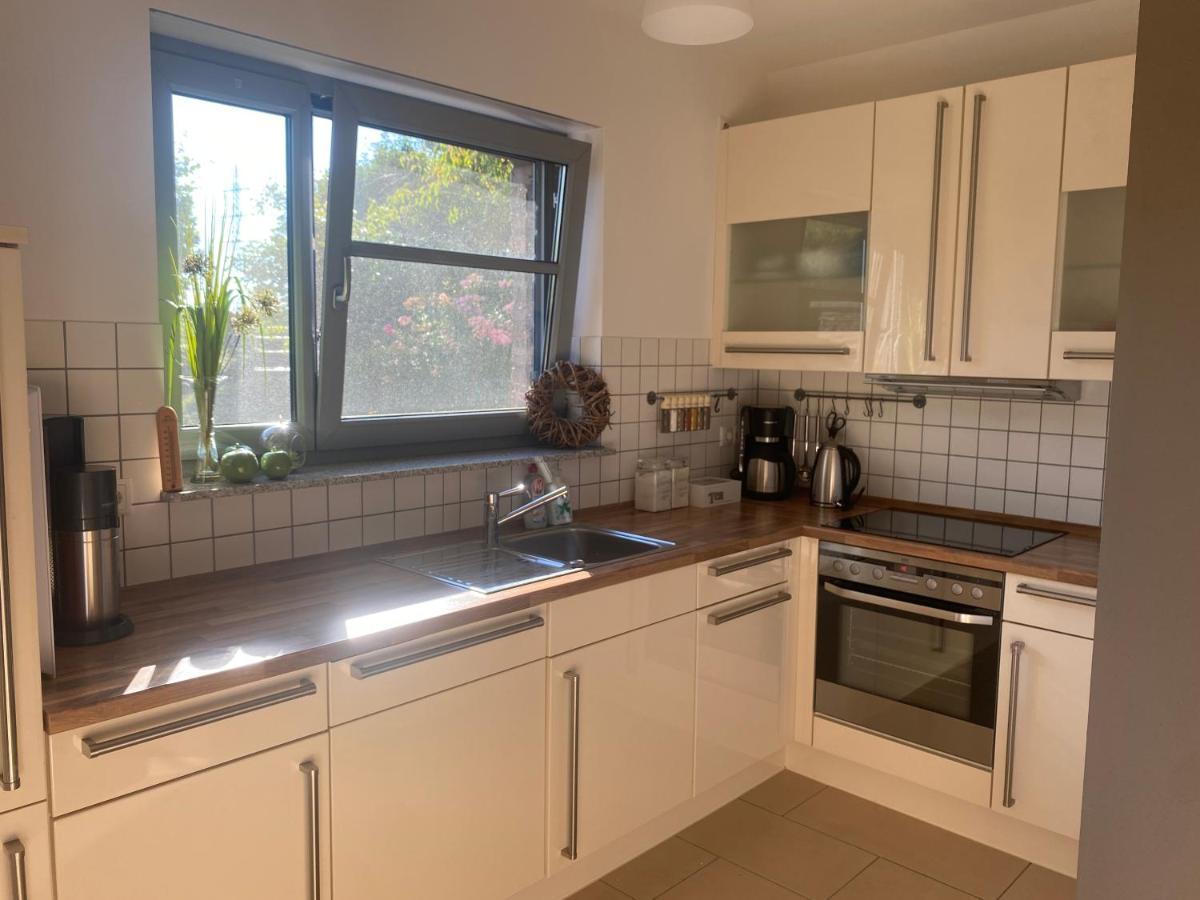Attraktive Wohnung-Elztalidyll-Zwischen Mosel,Nuerburgring Und Burg Eltz Kollig Esterno foto